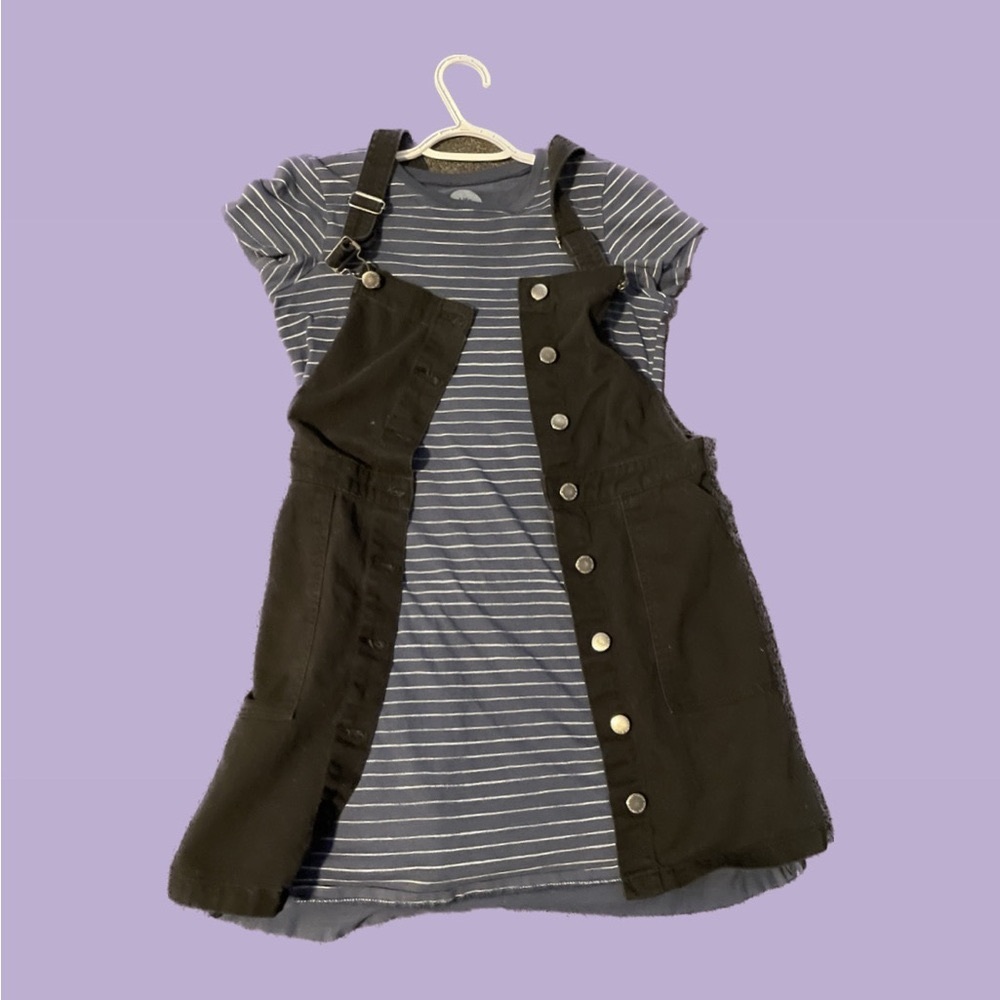 Overall dress and t-shirt dress